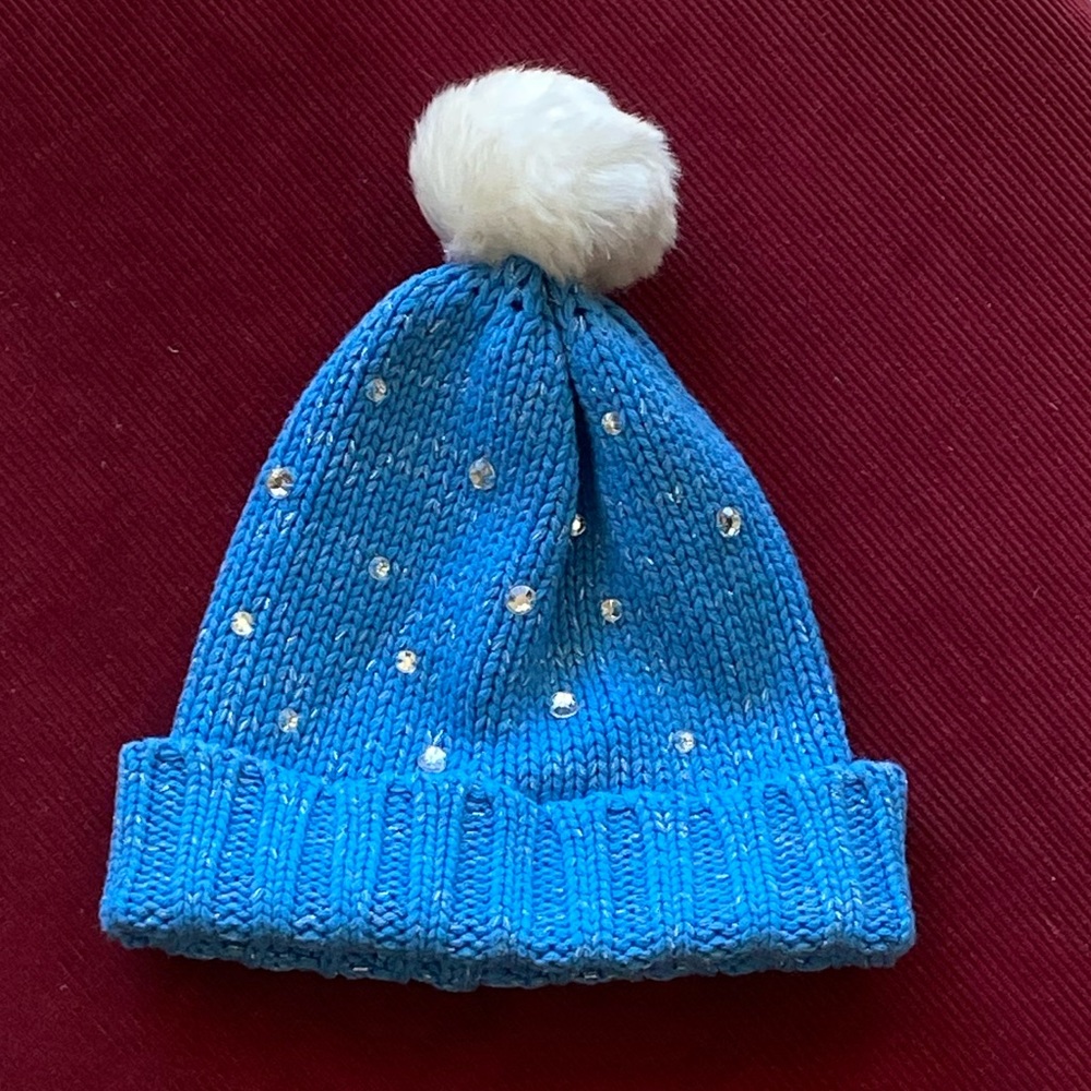 Cute beanie and socks set